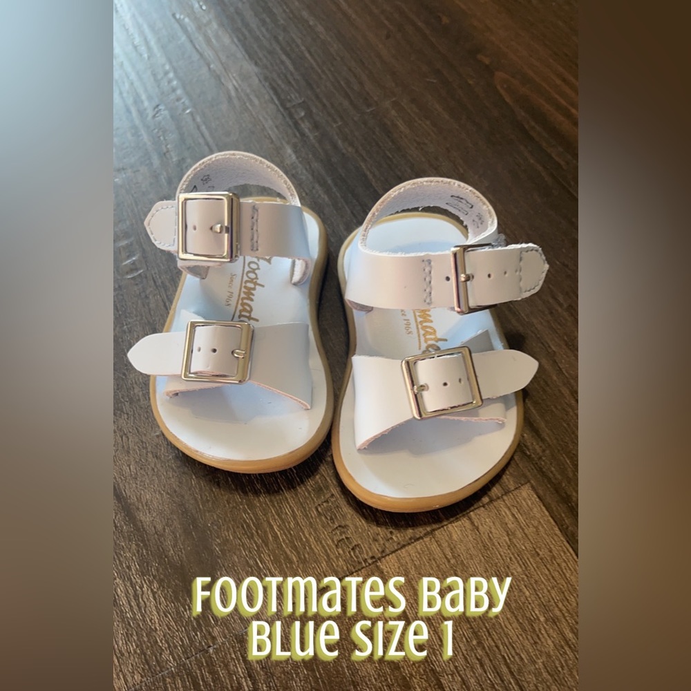 Footmates size 1 baby blue sandals